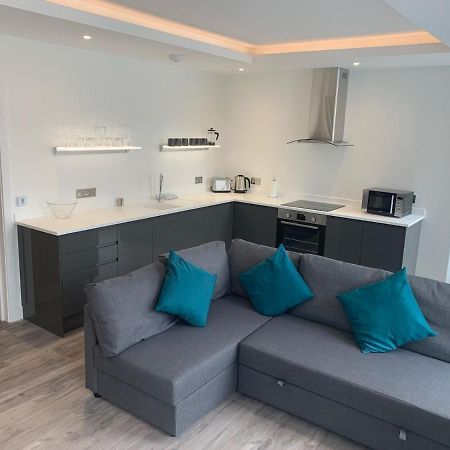 28 Harbour Lettings Luxury Apartments For Over 25S プリマス エクステリア 写真