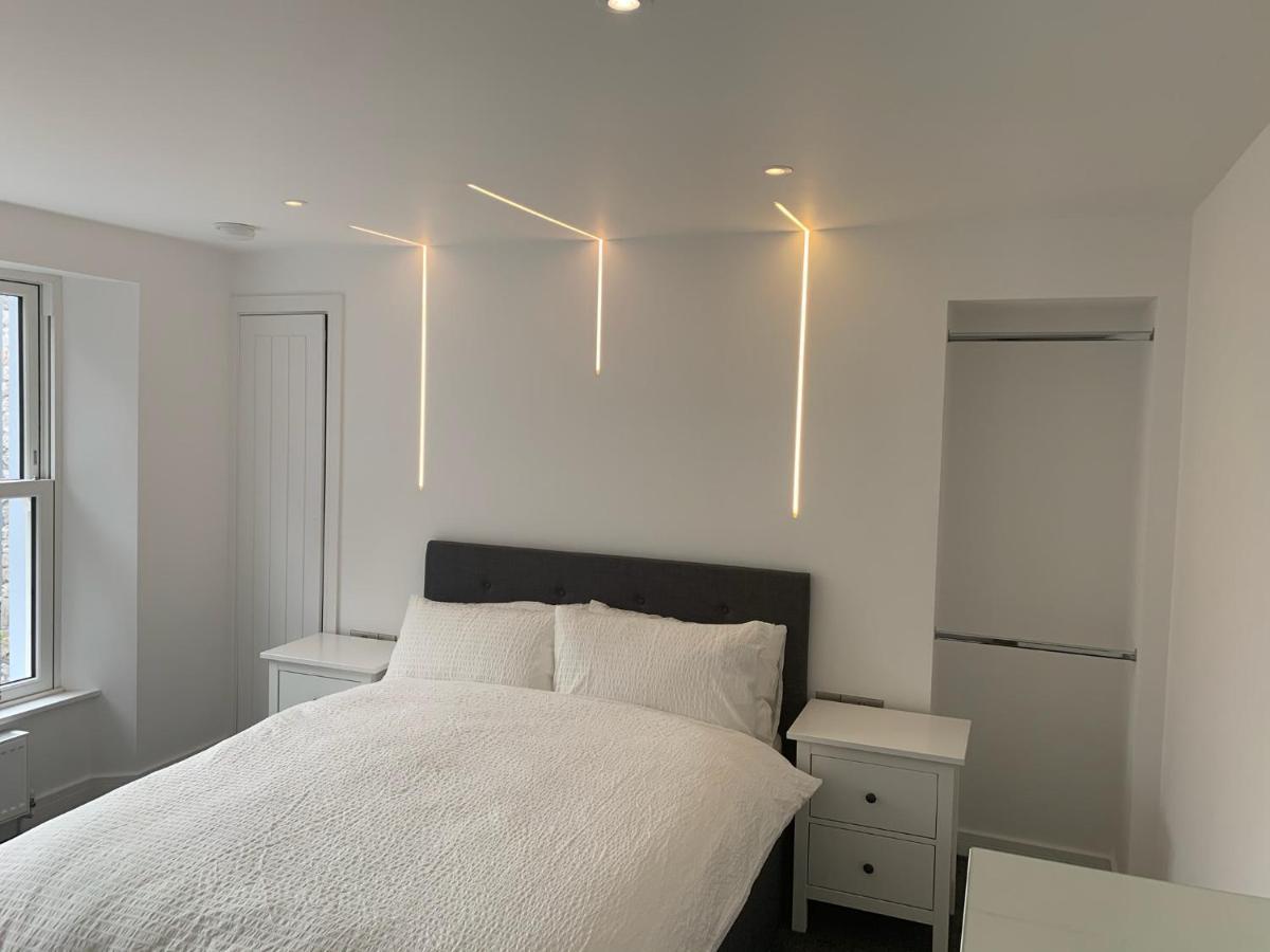 28 Harbour Lettings Luxury Apartments For Over 25S プリマス エクステリア 写真