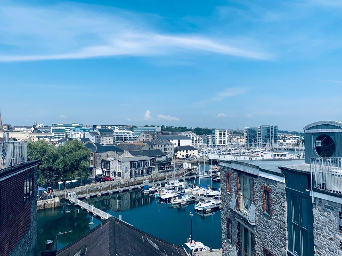 28 Harbour Lettings Luxury Apartments For Over 25S プリマス エクステリア 写真