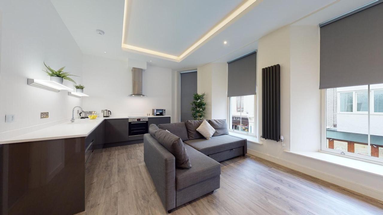 28 Harbour Lettings Luxury Apartments For Over 25S プリマス エクステリア 写真