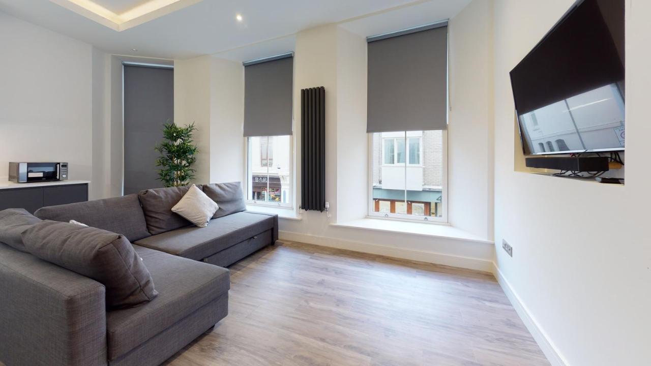 28 Harbour Lettings Luxury Apartments For Over 25S プリマス エクステリア 写真